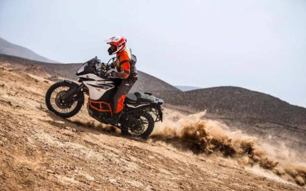 KTM 1090 ADV最新动态，科技与冒险的极致融合